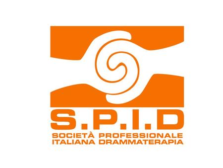 S.P.I.D. NASCE IL 7 GENNAIO 2008 per iniziativa di un gruppo di studenti del 3° anno 2006/2007 Scuola di Drammaterapia Centro di Formazione nelle Artiterapie.