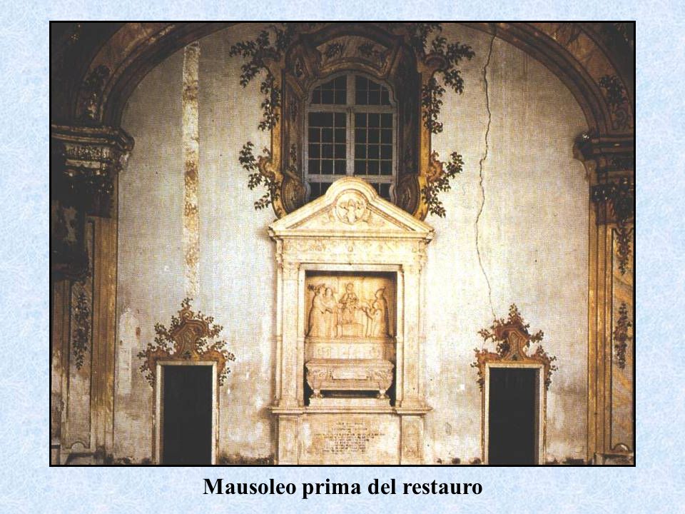 Mausoleo prima del restauro