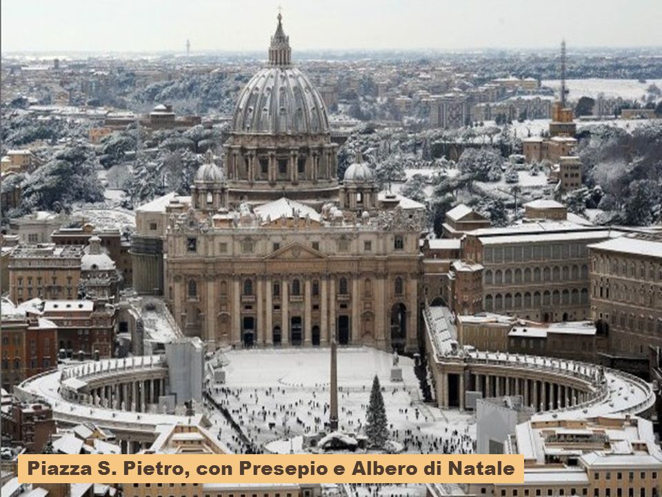 Piazza S. Pietro, con Presepio e Albero di Natale