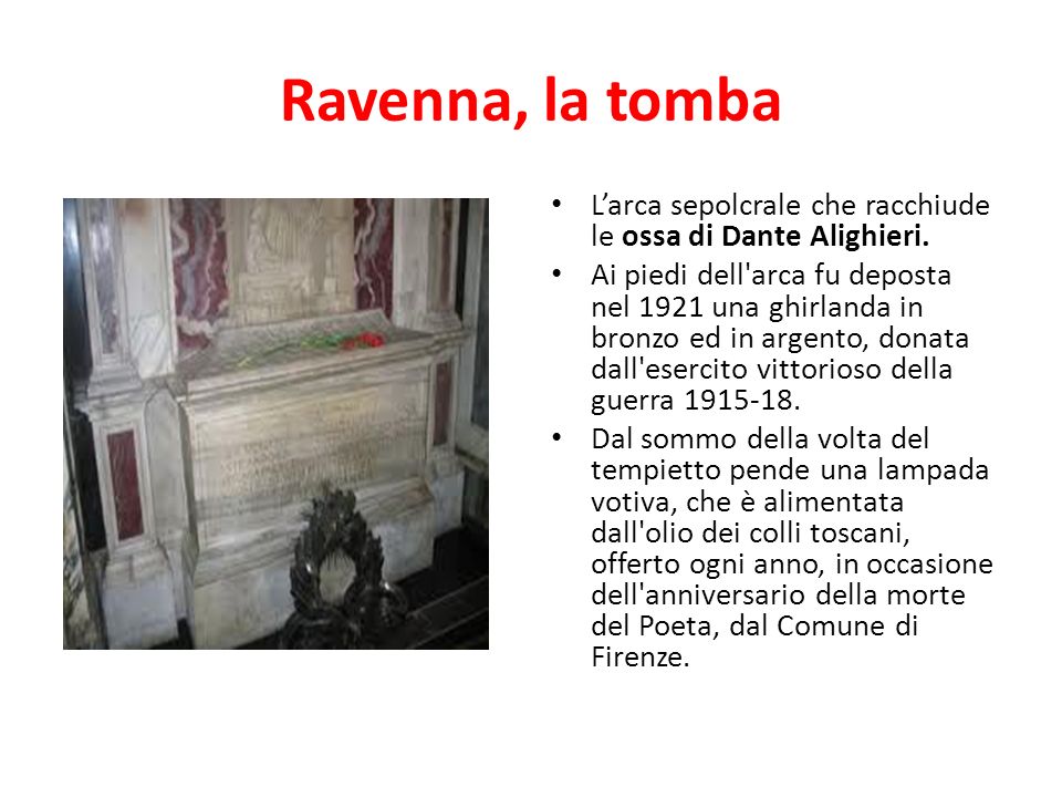 Ravenna, la tomba L’arca sepolcrale che racchiude le ossa di Dante Alighieri.